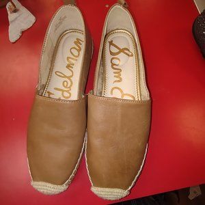 brown flat shoes from Sam Edelman, size 8M, pre-owned and VERY gently used